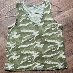 Old Navy Olive Camouflage Tank Top